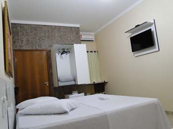 www.plazzahotelms.com.br