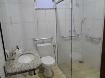 www.plazzahotelms.com.br