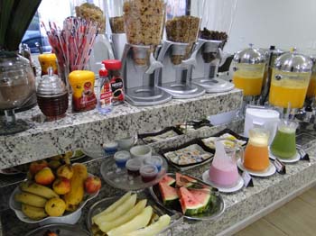 www.plazzahotelms.com.br
