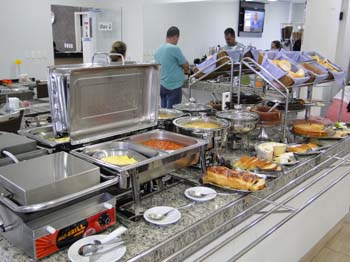 www.plazzahotelms.com.br